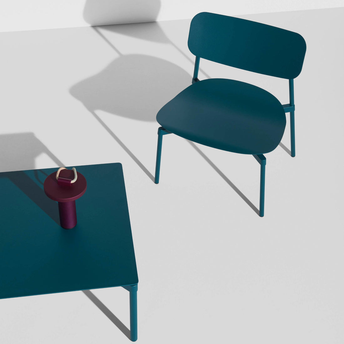 Table basse carrée Fromme de Tom Chung - Petite Friture-Noir-The Woods Gallery