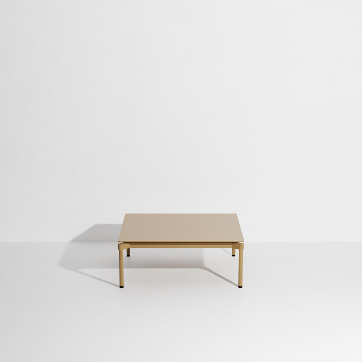 Table basse carrée Fromme de Tom Chung - Petite Friture-Or-The Woods Gallery
