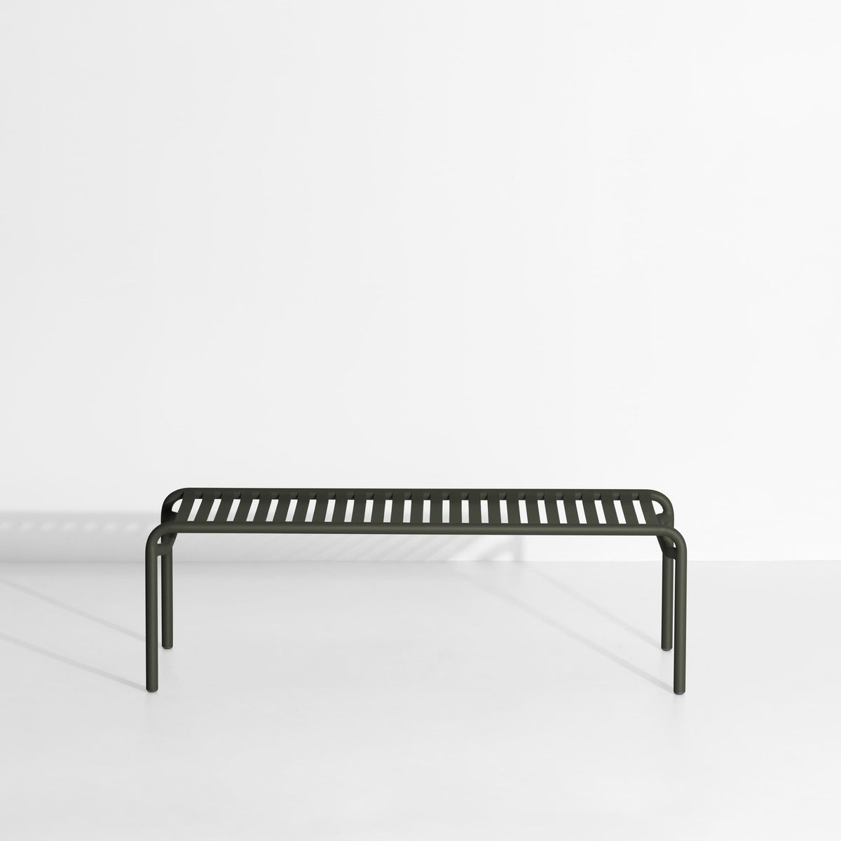 Table basse longue Week-End de Studio Brichet-Ziegler - Petite Friture-Vert bouteille-The Woods Gallery