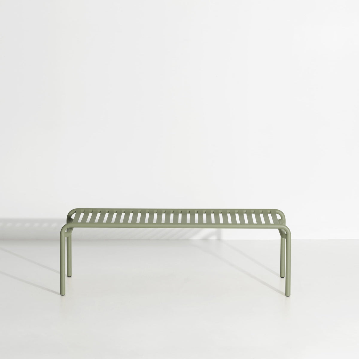 Table basse longue Week-End de Studio Brichet-Ziegler - Petite Friture-Vert jade-The Woods Gallery