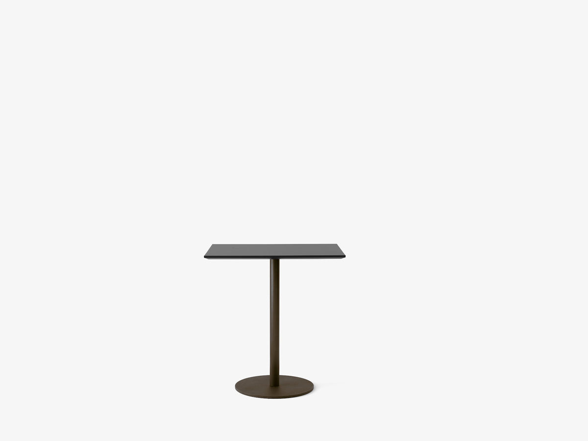 Table café In Between SK16 de Sami Kallio - &amp;Tradition-Pied central bronze-Stratifié Fenix Nano-The Woods Gallery