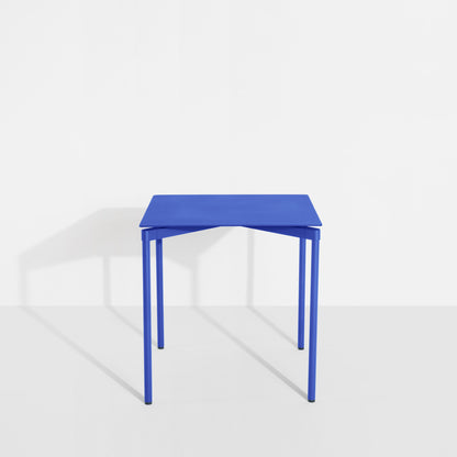 Table carrée Fromme de Tom Chung - Petite Friture-Bleu-The Woods Gallery