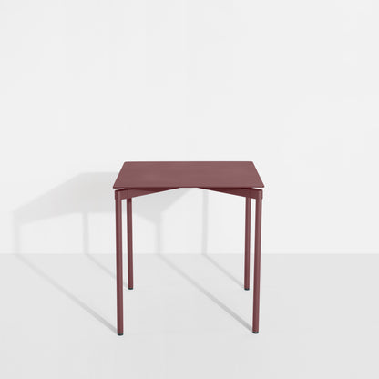 Table carrée Fromme de Tom Chung - Petite Friture-Rouge-Brun-The Woods Gallery