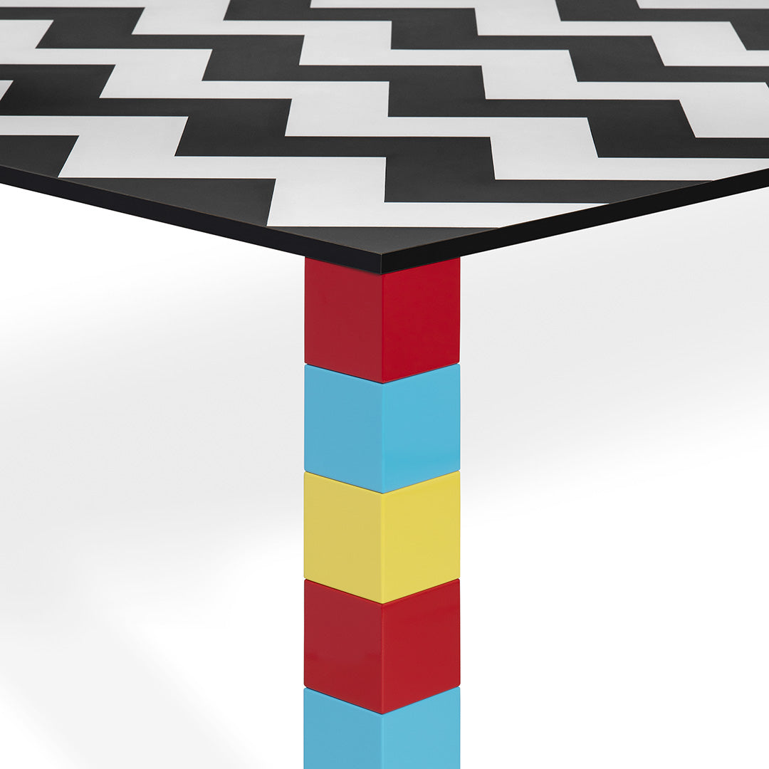 Table carrée Pierre par George J. Sowden L 150 cm - Memphis Milano-The Woods Gallery