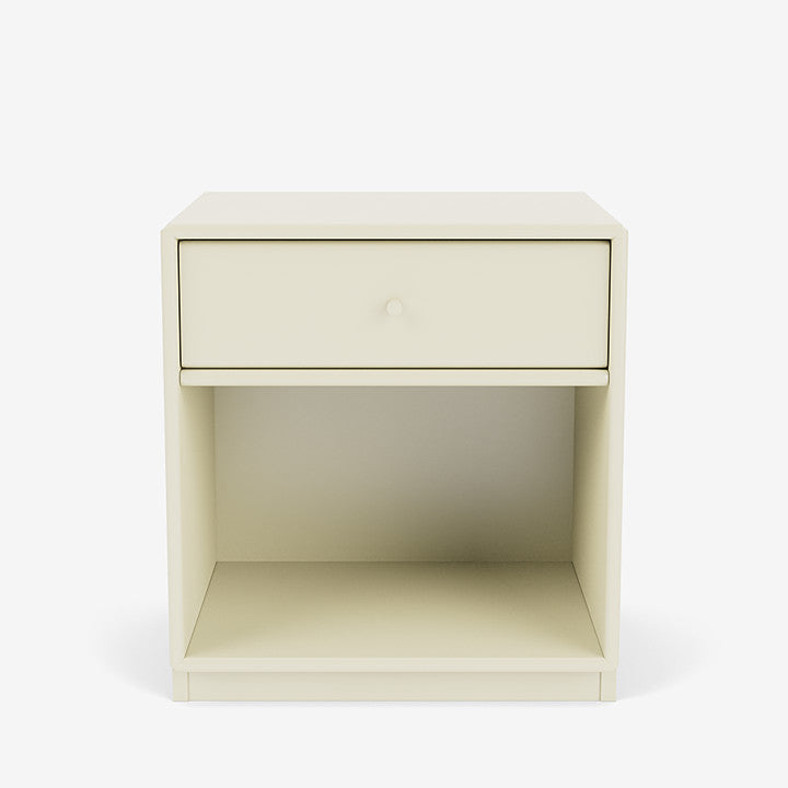 Table de chevet Dream par Peter J. Lassen - Montana-150 Vanilla-Plinthe h 3cm-The Woods Gallery