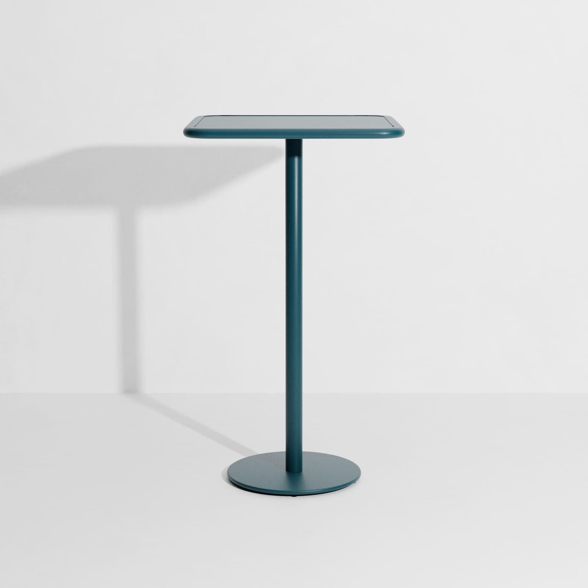 Table haute carrée Week-End 60 × 60 de Studio Brichet-Ziegler - Petite Friture-Bleu Océan-The Woods Gallery