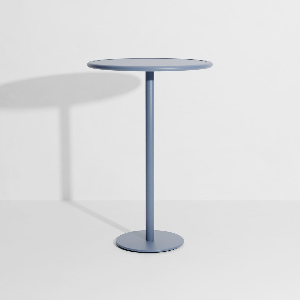 Table haute ronde Week-End de Studio Brichet-Ziegler - Petite Friture-Bleu Pigeon-The Woods Gallery