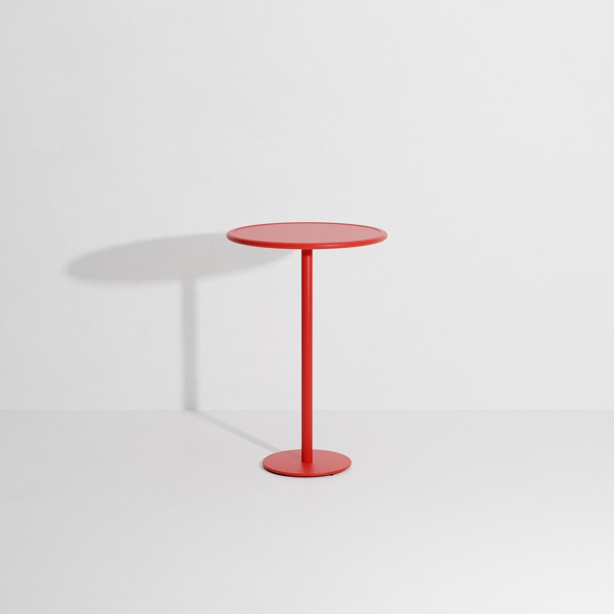 Table haute ronde Week-End de Studio Brichet-Ziegler - Petite Friture-Rouge-The Woods Gallery