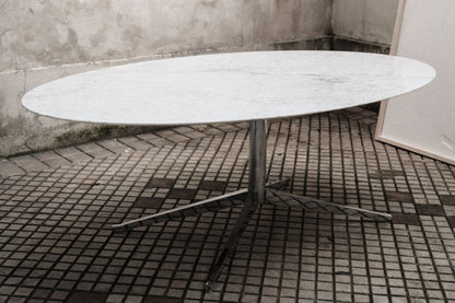 Table ovale en marbre Carrare de Florence Knoll - 200 x 120 cm - Knoll - Vintage-The Woods Gallery