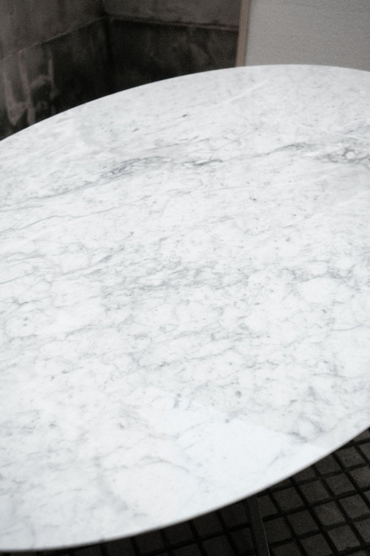 Table ovale en marbre Carrare de Florence Knoll - 200 x 120 cm - Knoll - Vintage-The Woods Gallery
