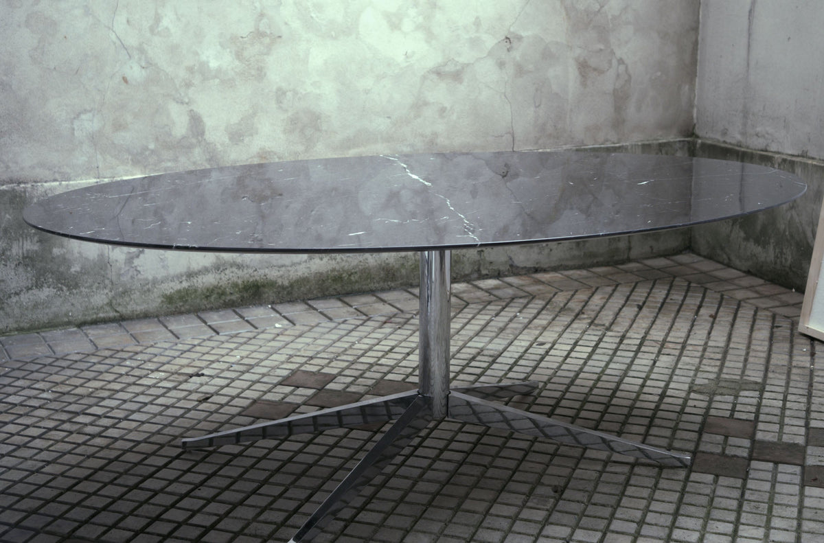 Table ovale en marbre Marquinia de Florence Knoll - 200 x 120 cm - Knoll - Vintage-The Woods Gallery