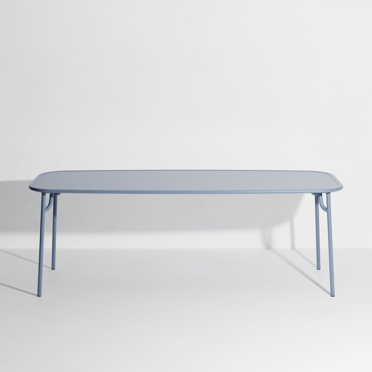 Table rectangulaire Large Week-End L 220 de Studio Brichet-Ziegler - Petite Friture-Bleu Pigeon-Plein-The Woods Gallery