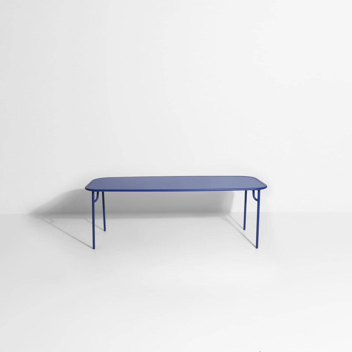 Table rectangulaire Large Week-End L 220 de Studio Brichet-Ziegler - Petite Friture-Bleu-Plein-The Woods Gallery