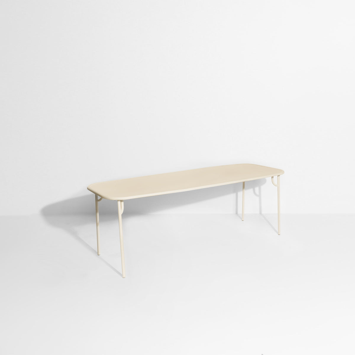 Table rectangulaire Large Week-End L 220 de Studio Brichet-Ziegler - Petite Friture-Ivoire-Plein-The Woods Gallery