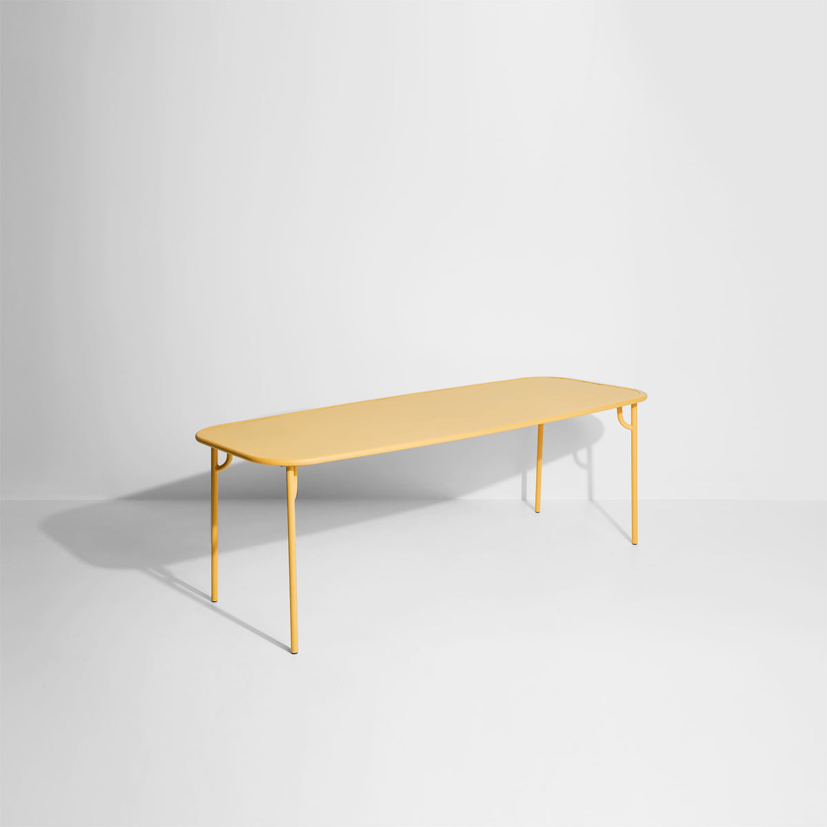 Table rectangulaire Large Week-End L 220 de Studio Brichet-Ziegler - Petite Friture-Safran-Plein-The Woods Gallery