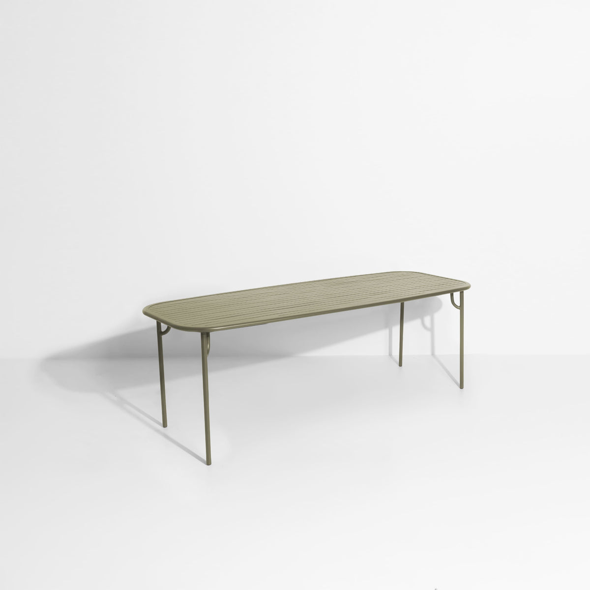 Table rectangulaire Large Week-End L 220 de Studio Brichet-Ziegler - Petite Friture-Vert jade-À lattes-The Woods Gallery