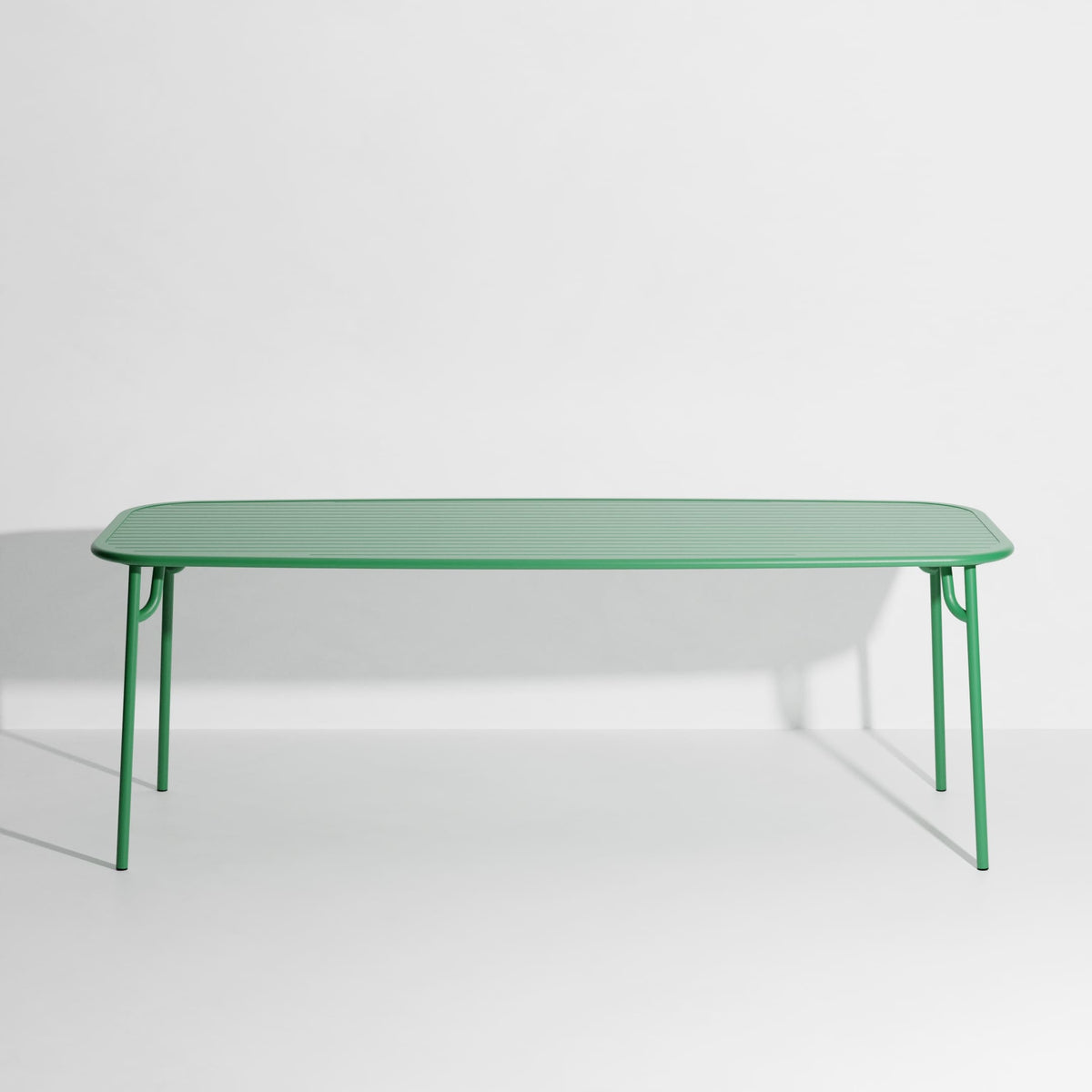 Table rectangulaire Large Week-End L 220 de Studio Brichet-Ziegler - Petite Friture-Vert menthe-À lattes-The Woods Gallery