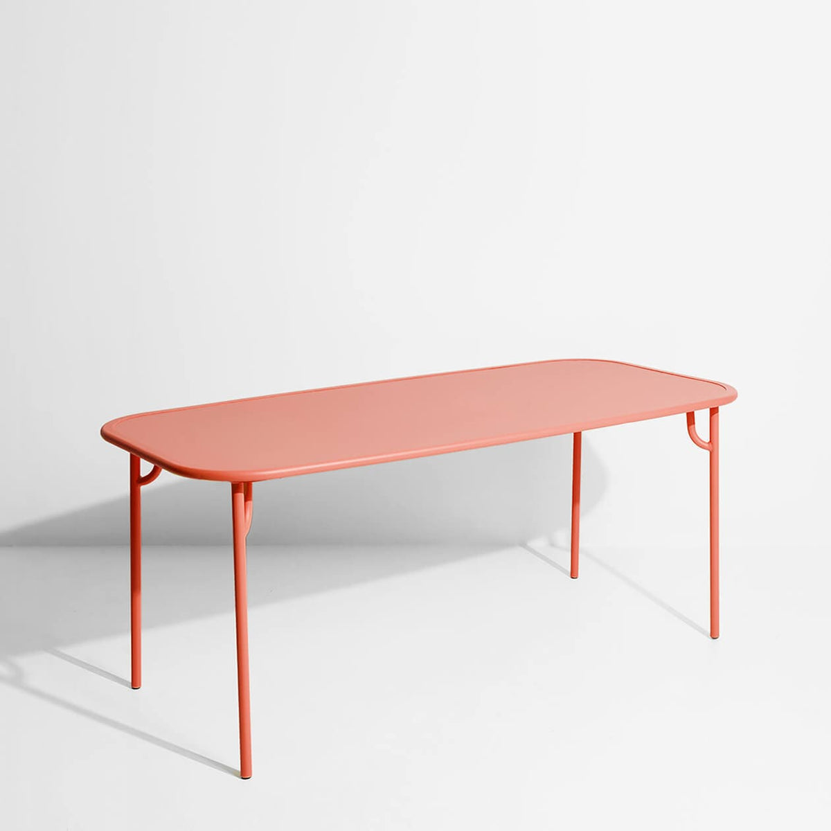 Table rectangulaire Médium Week-End L 180 de Studio Brichet-Ziegler - Petite Friture-Terracotta-Plein-The Woods Gallery