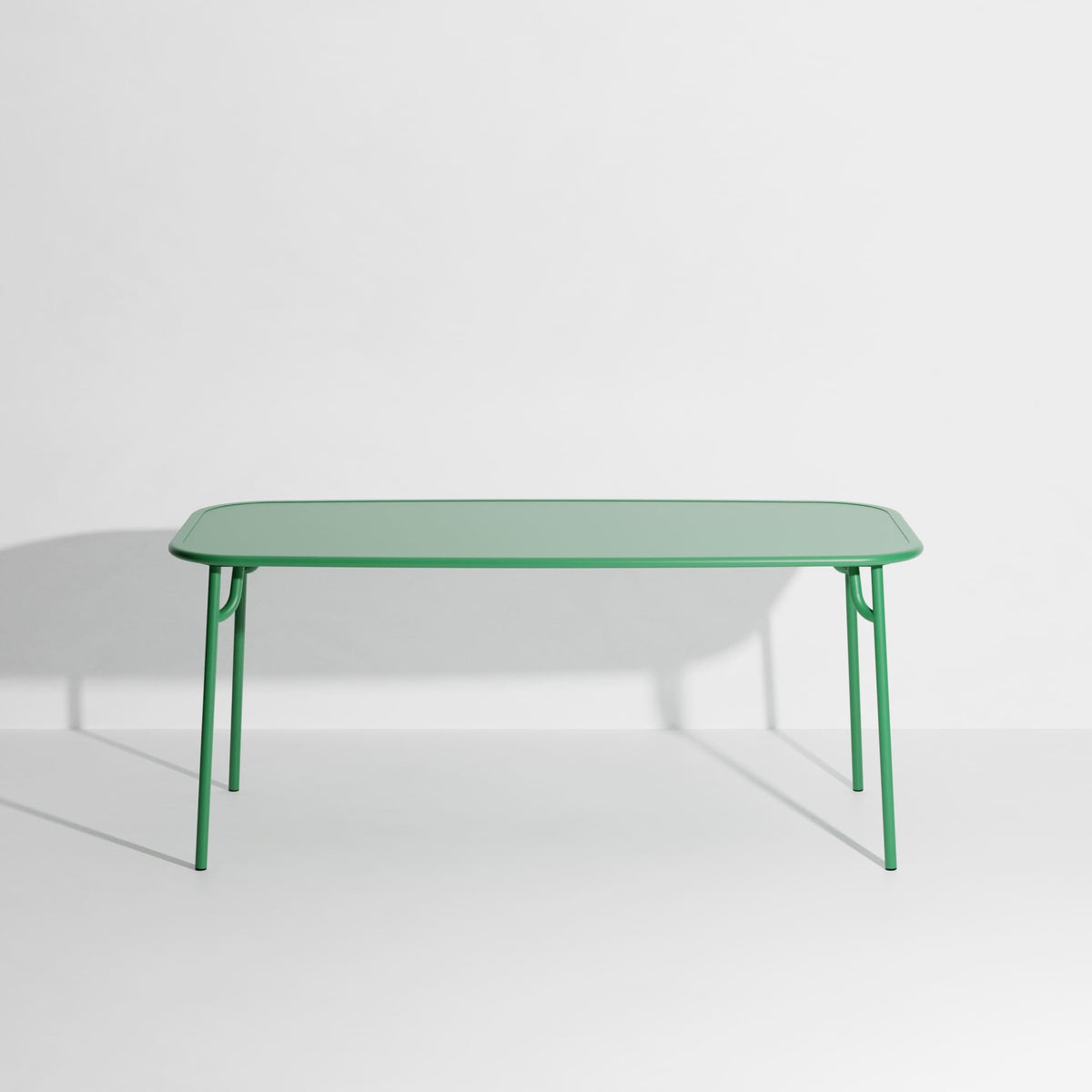 Table rectangulaire Médium Week-End L 180 de Studio Brichet-Ziegler - Petite Friture-Vert menthe-Plein-The Woods Gallery