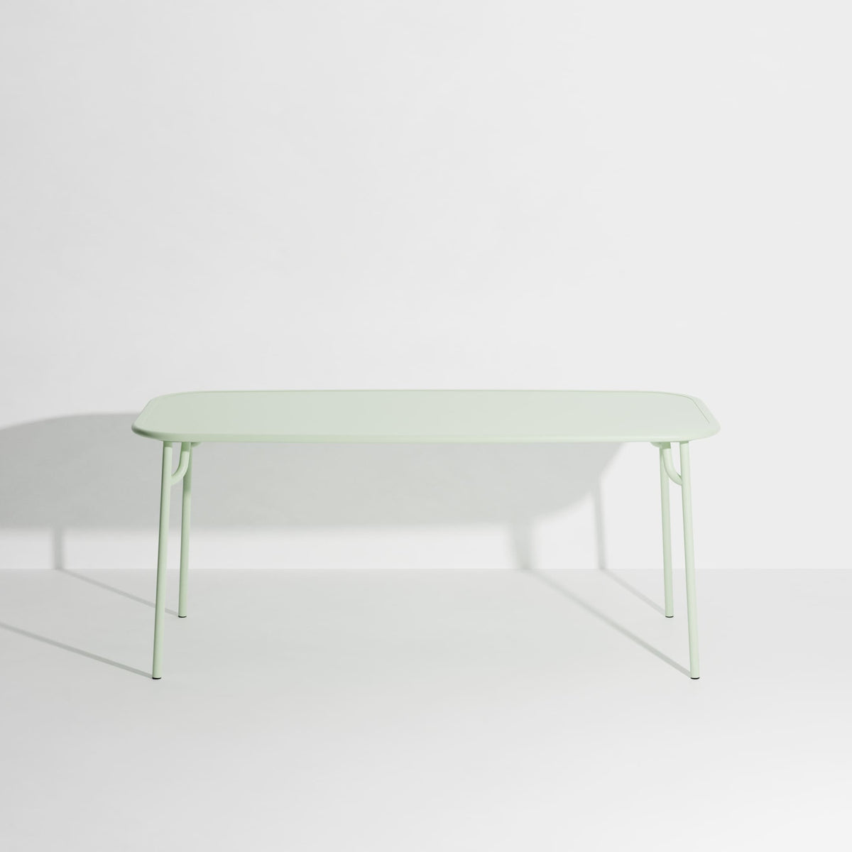 Table rectangulaire Médium Week-End L 180 de Studio Brichet-Ziegler - Petite Friture-Vert pastel-Plein-The Woods Gallery