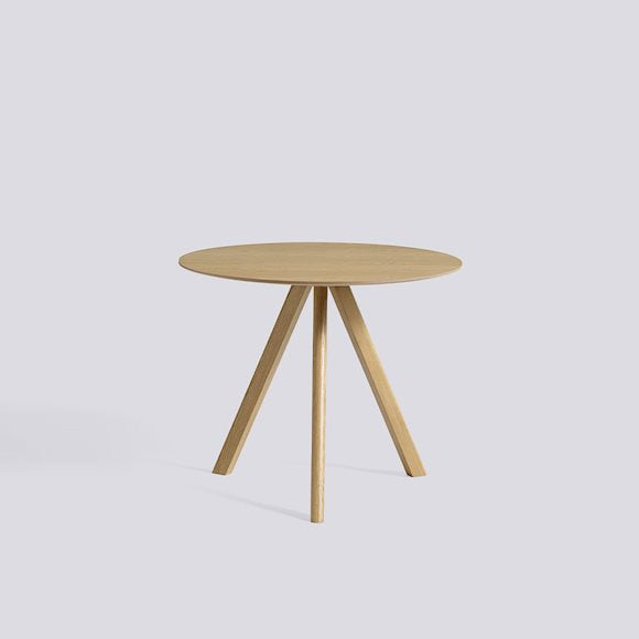 Table ronde CPH 20 par Ronan & Erwan Bouroullec Ø90 ou Ø120 cm - Hay-90 cm-Pieds Chêne massif - Plateau Burgundy-The Woods Gallery