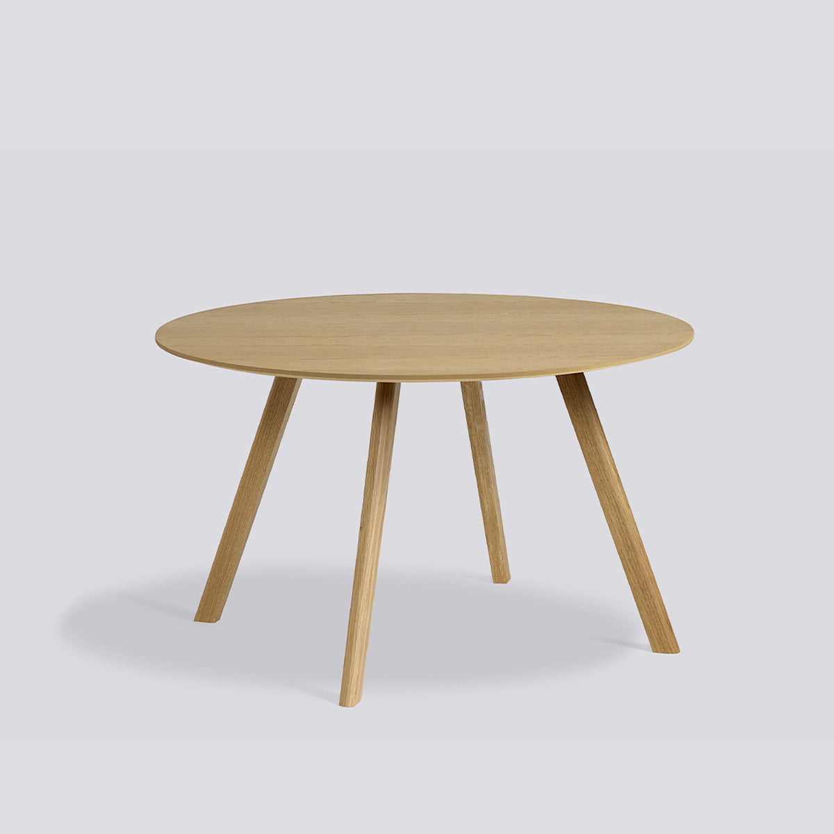 Table ronde CPH 25 de Ronan et Erwan Bouroullec - Hay-Ø 120 cm, Chêne massif laqué, plateau placage de chêne laqué-The Woods Gallery