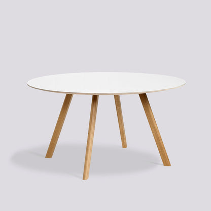 Table ronde CPH 25 de Ronan et Erwan Bouroullec - Hay-Ø 140 cm, Chêne massif laqué, plateau stratifié blanc-The Woods Gallery