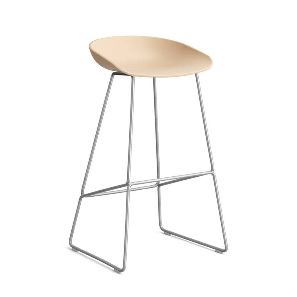 Tabouret About a stool AAS 38 par Hee Welling - Hay-Pieds blanc-1-Blanc-The Woods Gallery