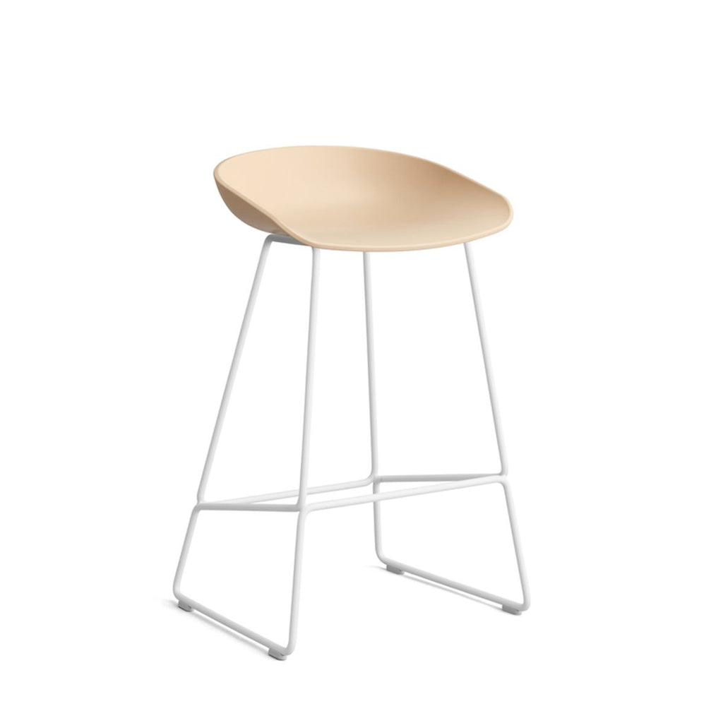 Tabouret About a stool AAS 38 par Hee Welling - Hay-Pieds blanc-1-Blanc-The Woods Gallery