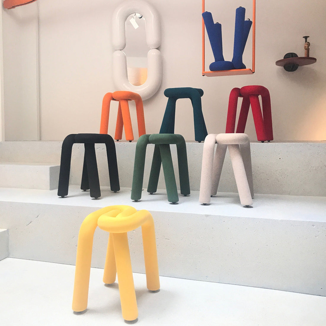 Tabouret Bold de Big Game - Moustache-en situation, tabourets et chaises Bold sur des gradins-The Woods Gallery