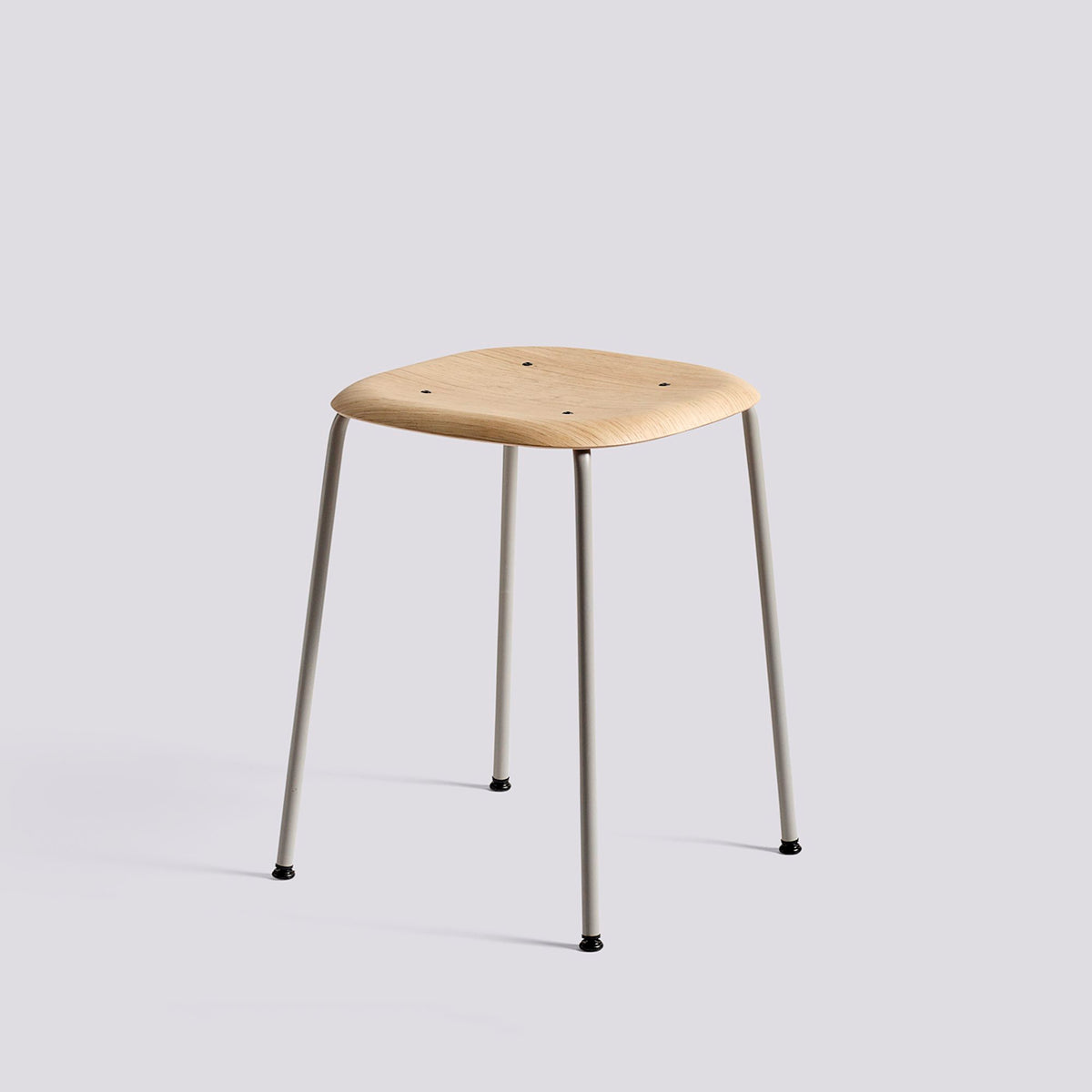 Tabouret Soft Edge 70 de Iskos-Berlin - Hay-Placage de chêne laqué naturel, assise — Acier thermolaqué Soft grey, piètement 4 pieds-The Woods Gallery