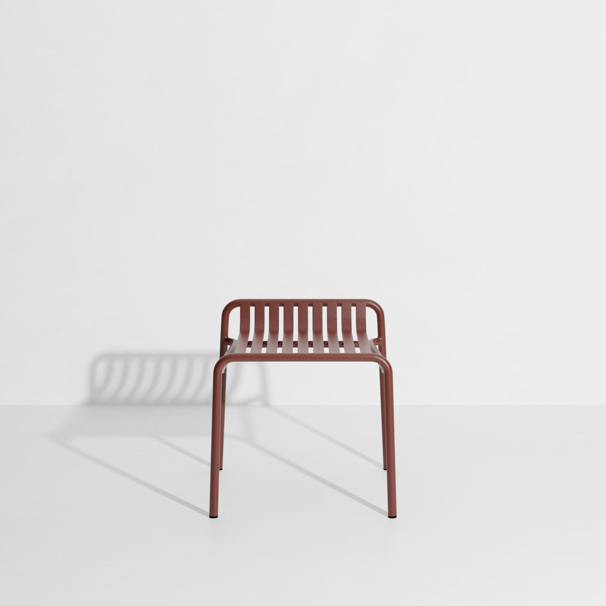 Tabouret Week-End de Studio Brichet-Ziegler - Petite Friture-Rouge-Brun-The Woods Gallery