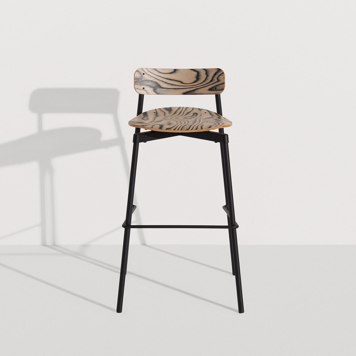 Tabouret de bar 75 cm Fromme Bois de Tom Chung - Petite Friture-Alpi Sottsass-The Woods Gallery