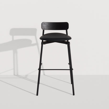 Tabouret de bar 75 cm Fromme Bois de Tom Chung - Petite Friture-Cuir noir-The Woods Gallery