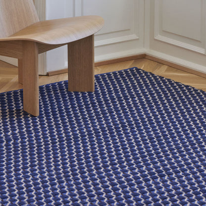 Tapis Channel tissu bleu tissé main - Hay-50 x 80 cm-The Woods Gallery