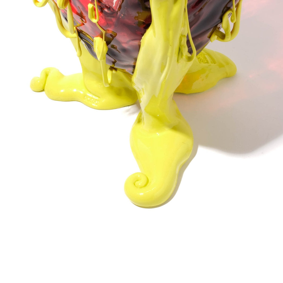 Vase Clear Special - Extra Colour - Clear Red, Clear Fumè, Clear Light Ruby And Matt Fluo Yellow par Gaetano Pesce - Fish Design-S-The Woods Gallery
