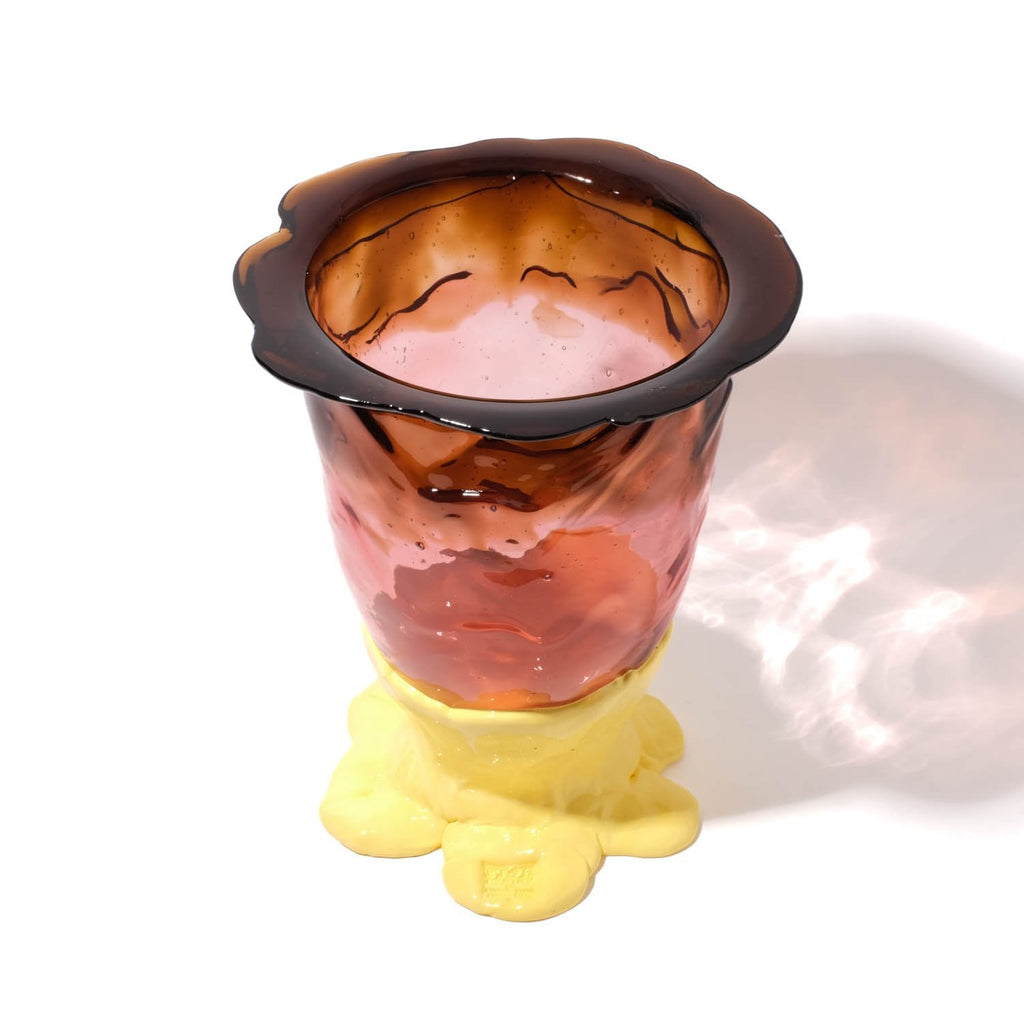 Vase Flower - Clear Brown, Clear Antique Pink And Matt Pastel Yellow par Gaetano Pesce - Fish Design-L-The Woods Gallery