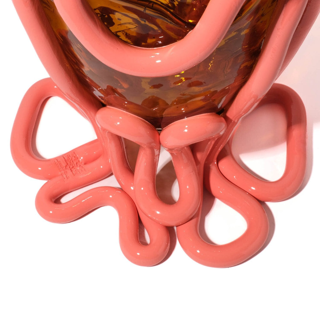 Vase Indian Summer - Clear Amber, Matt Dark Salmon par Gaetano Pesce - Fish Design-S-The Woods Gallery