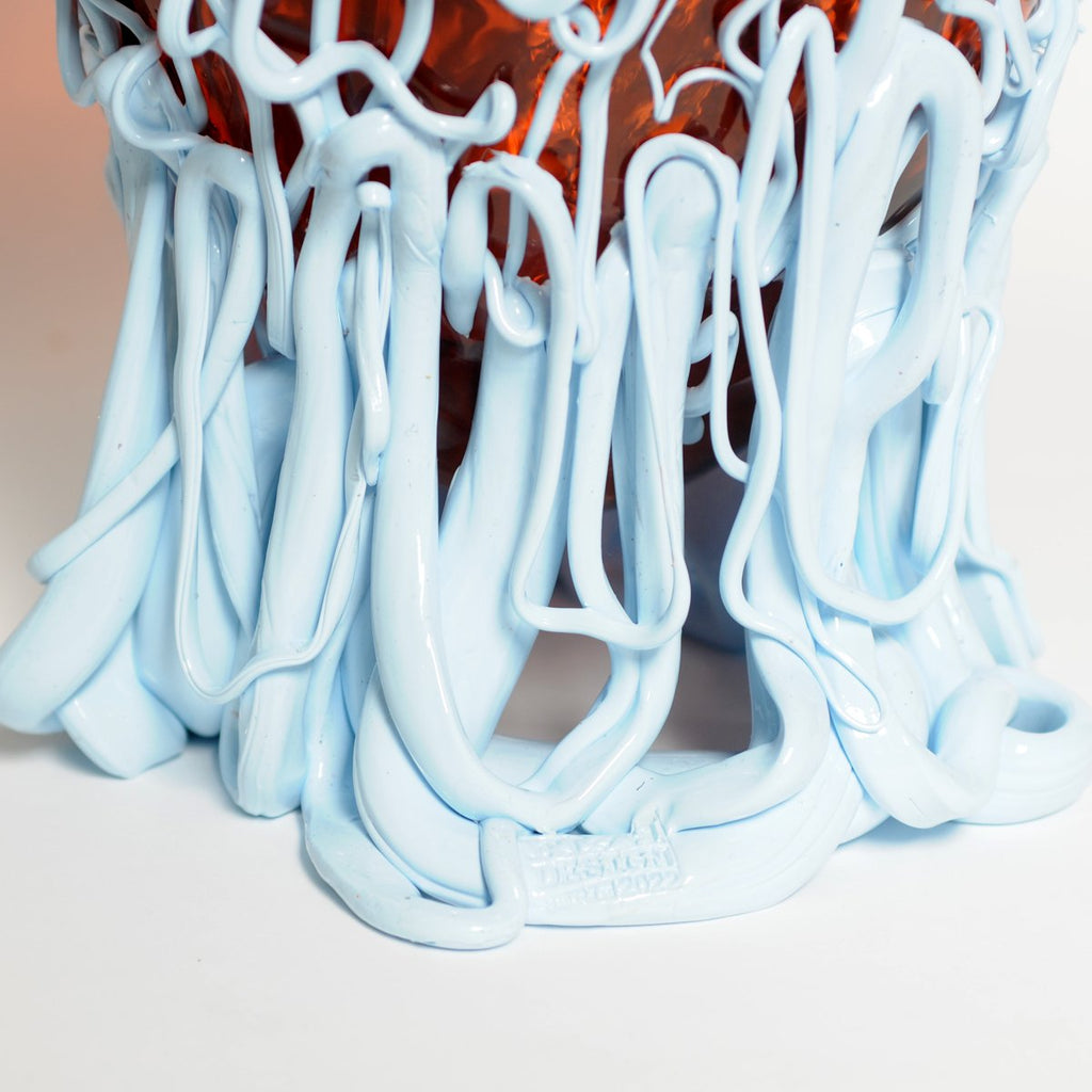 Vase Medusa - Clear Dark Ruby And Matt Pastel Blue par Gaetano Pesce - Fish Design-L-The Woods Gallery