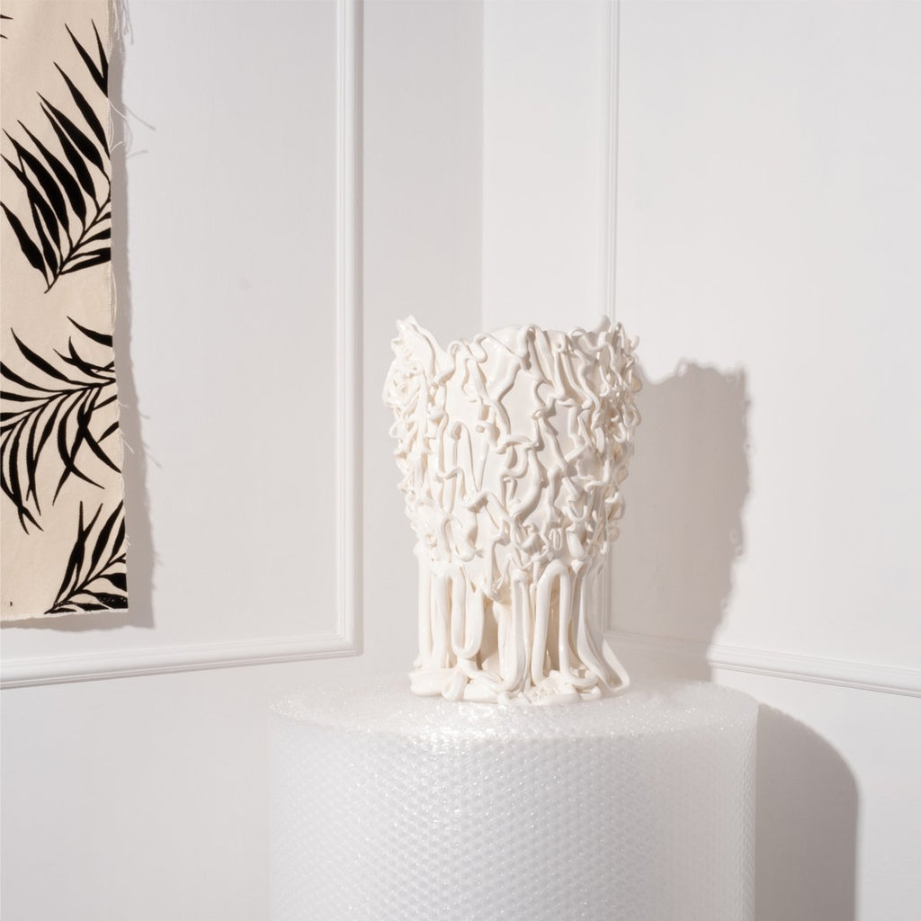 Vase Medusa - Matt White par Gaetano Pesce - Fish Design-S-The Woods Gallery
