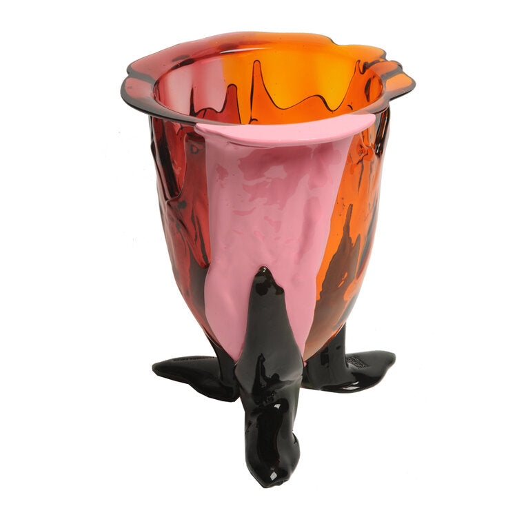 Vase en résine Amazonia Clear Orange, Fuchsia, Matt Pastel Pink, Bottle Green M de Gaetano Pesce - Fish Design-The Woods Gallery