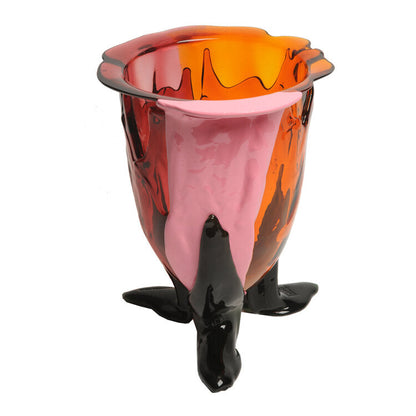 Vase en résine Amazonia Clear Orange, Fuchsia, Matt Pastel Pink, Bottle Green M de Gaetano Pesce - Fish Design-The Woods Gallery