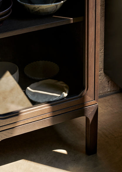 Vitrine Trace SC87 de Space Copenhagen - &amp;Tradition-Chêne naturel-The Woods Gallery