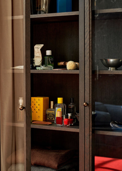 Vitrine Trace SC88 de Space Copenhagen - &amp;Tradition-Chêne naturel-The Woods Gallery