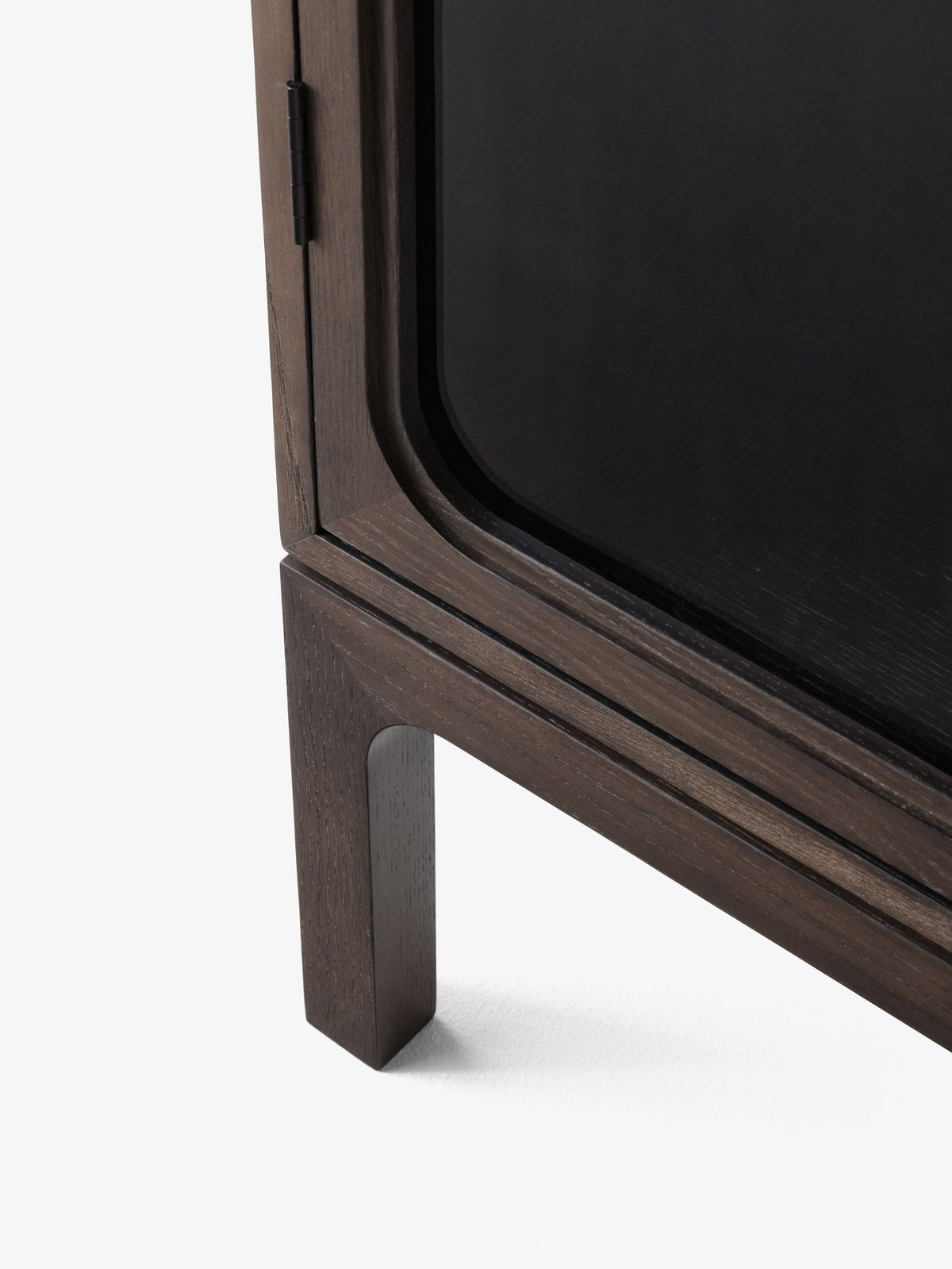 Vitrine Trace SC88 de Space Copenhagen - &amp;Tradition-Chêne naturel-The Woods Gallery