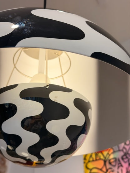 Small Flowerpot VP1 pendant light by Verner Panton - &amp;amp;Tradition