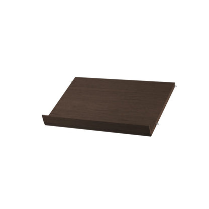 Étagère en bois porte-revues ou chaussures L 58 ou 78 cm, String Furniture, coloris chêne foncé, 58x30cm, packshot sur fond blanc