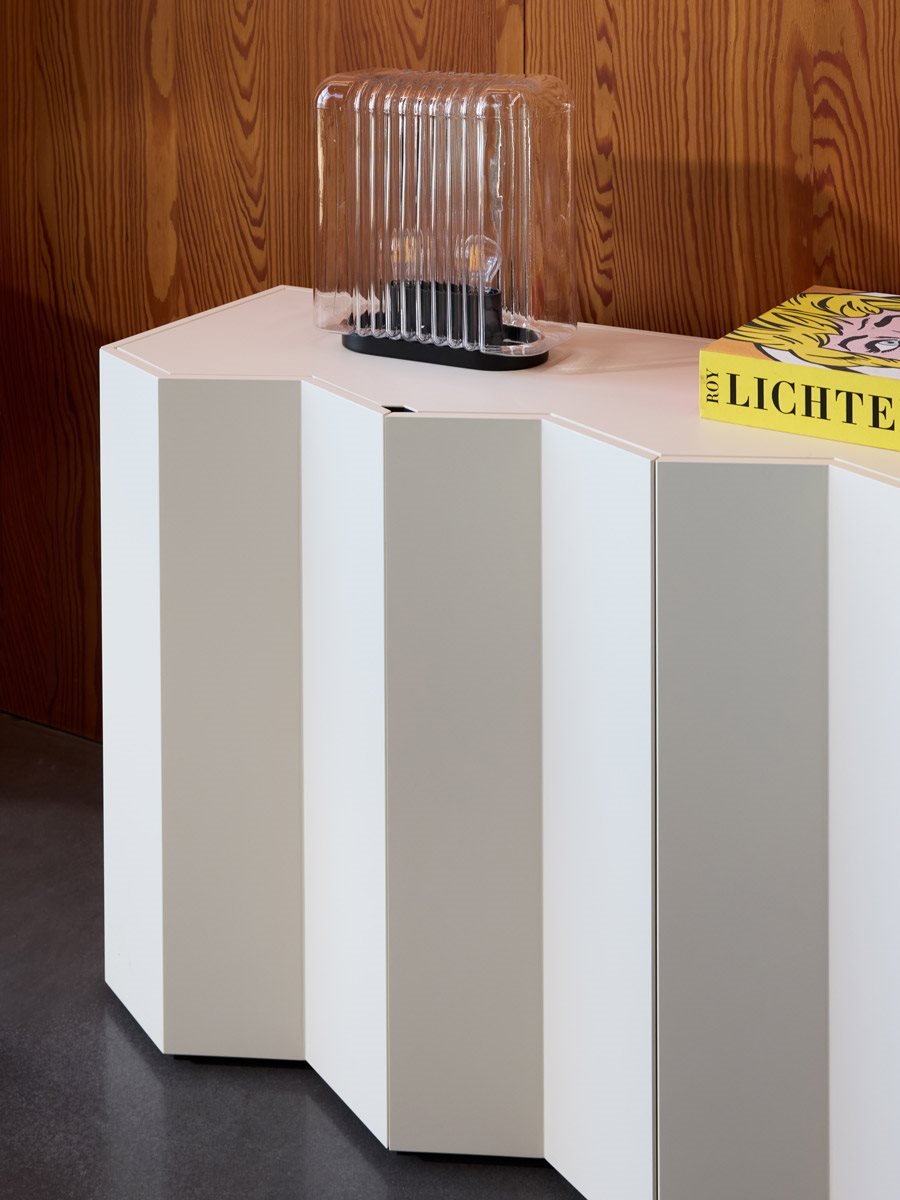 Buffet Z24 727 de Muller Van Severen - Zanotta, vue 5