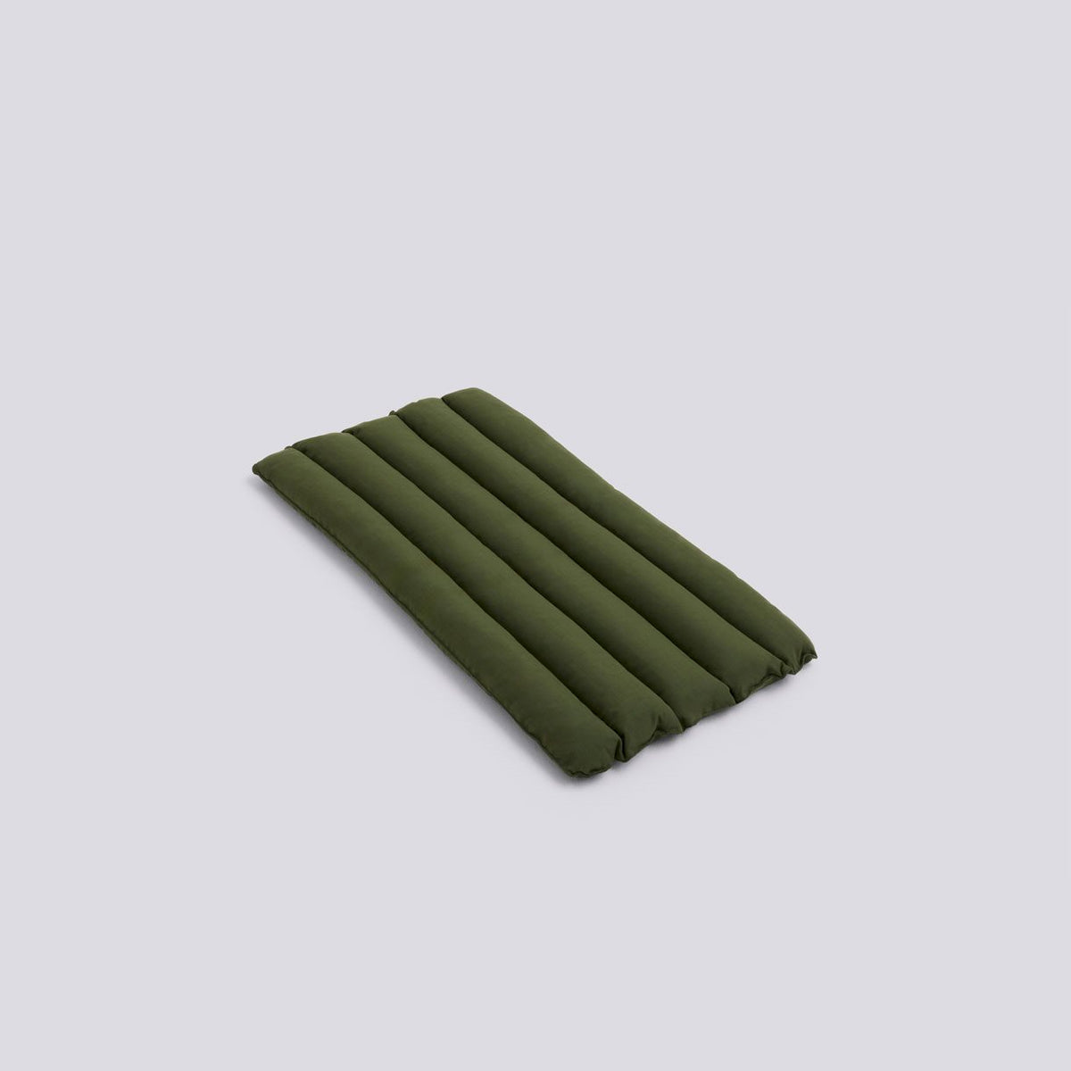 Coussin Soft Quilted pour fauteuil lounge bas Palissade - Hay-Olive-The Woods Gallery