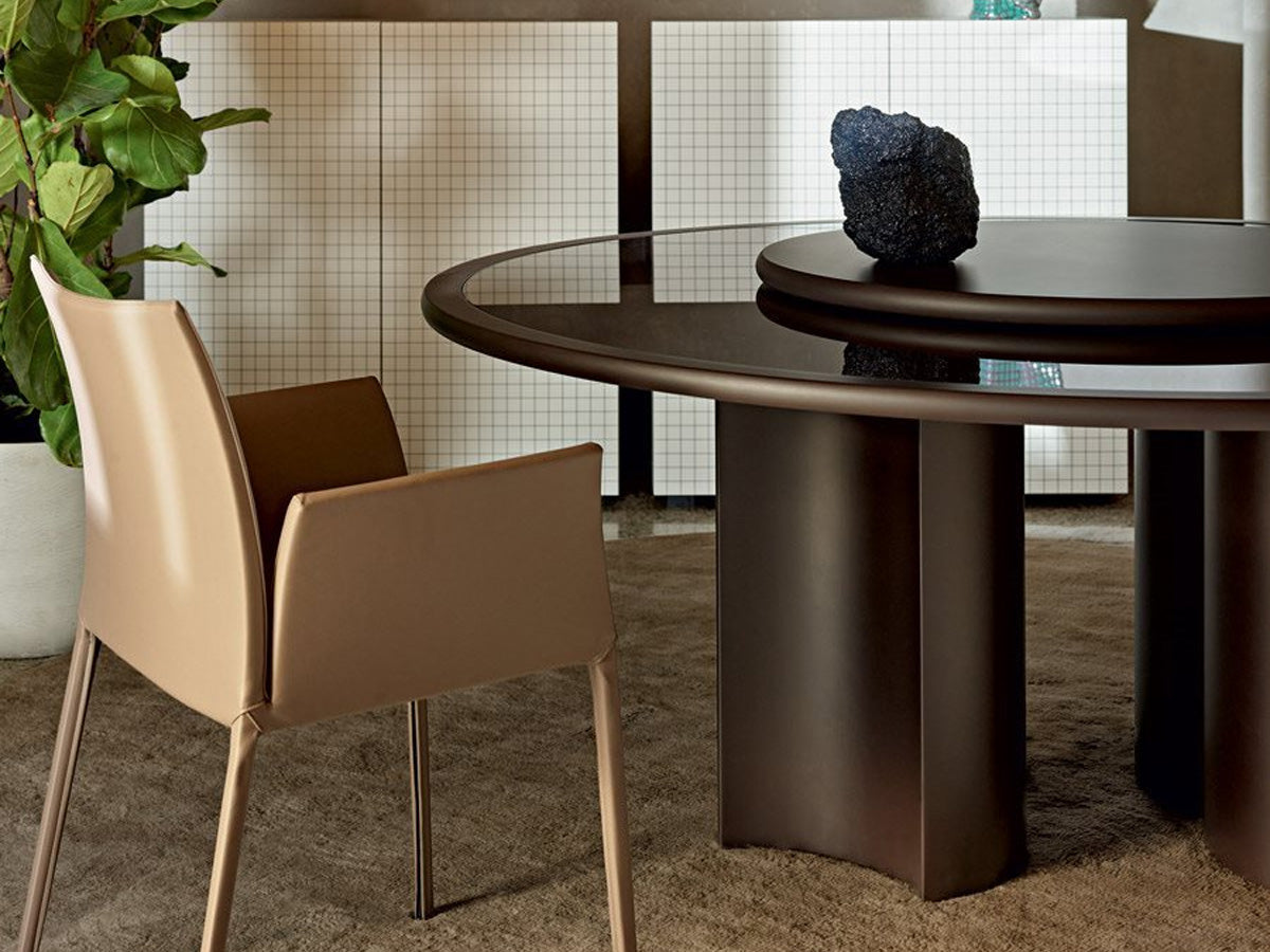 Table Bol 2326 de Zaven, détail du plateau en verre - Zanotta
